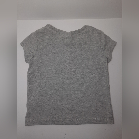 Puma | Tshirt Grey with Pink Puma Logo Size 3 - Picture 4 of 4